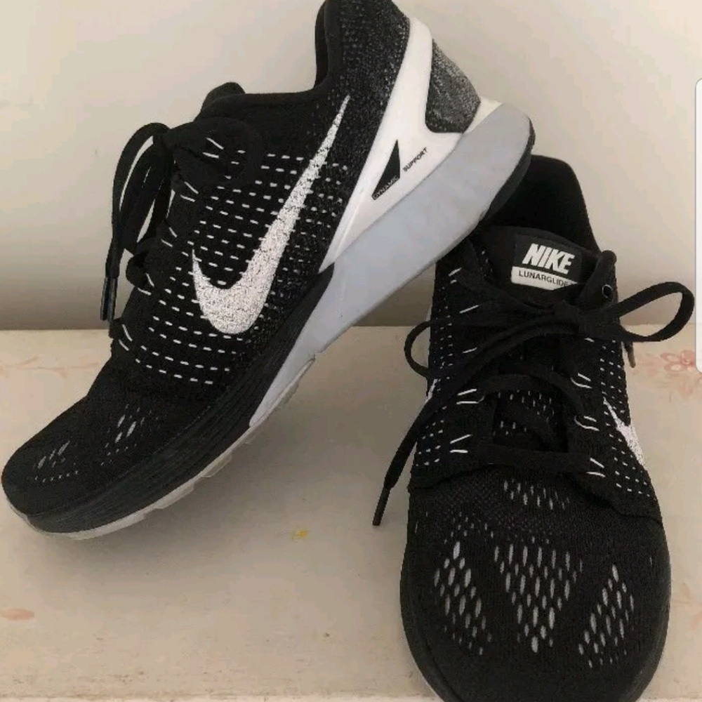 Nike lunarglide 7 running shoes size 8